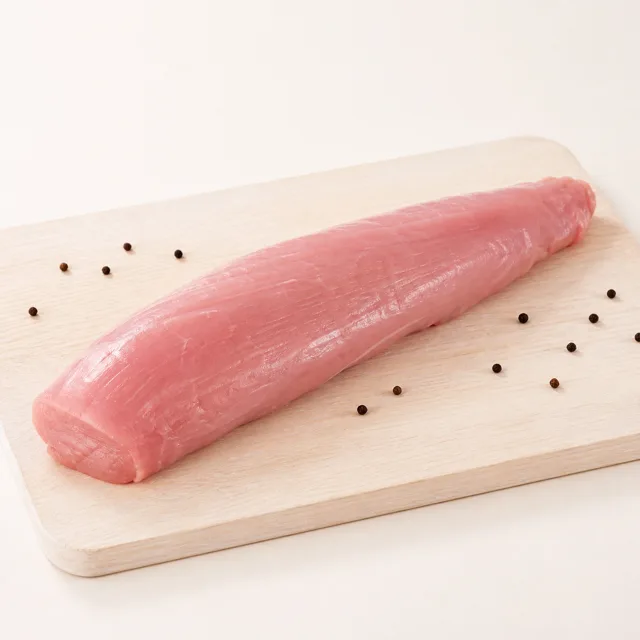 Veal, filet, raw