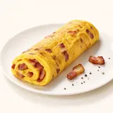 Omelette à la française au lard, préparée
