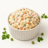 Salade russe, préparée