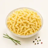 Spätzli, cotti, sgocciolati, fatto in casa